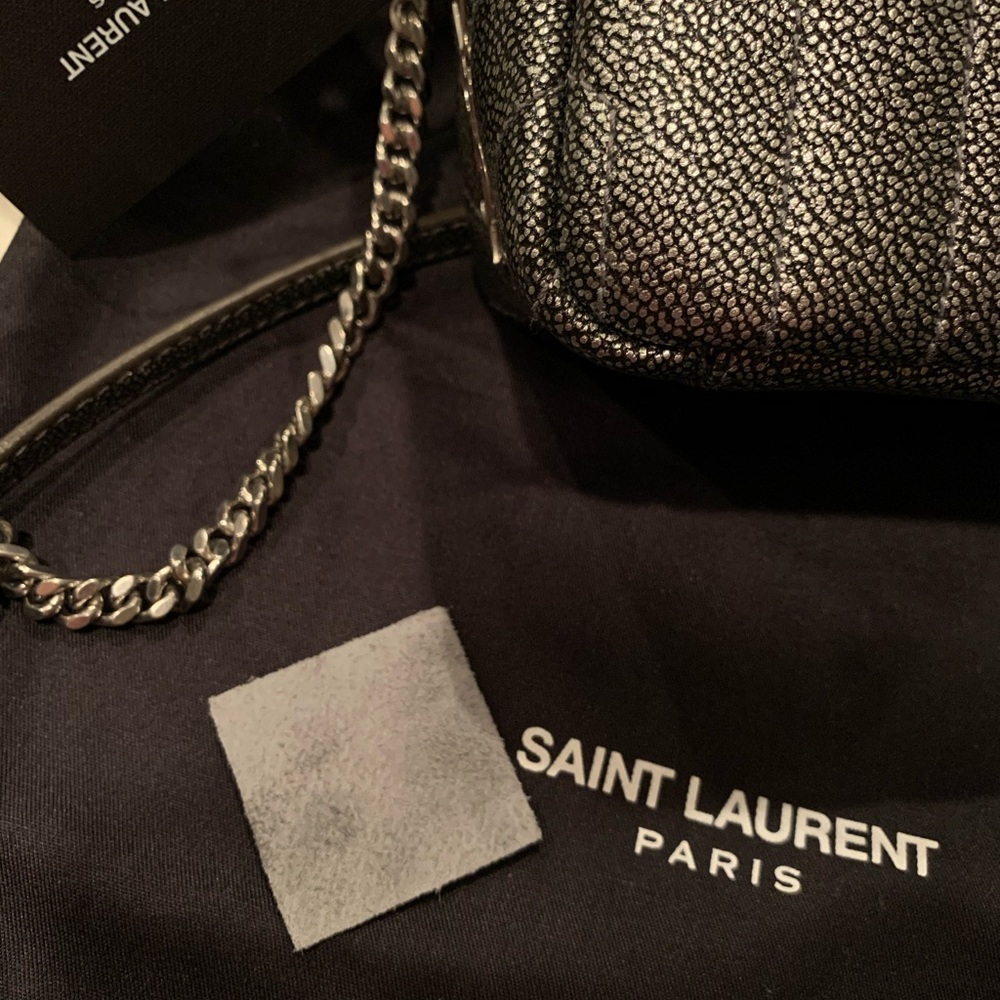 ysl bag additional pic ๐ - Picture 3 of 8